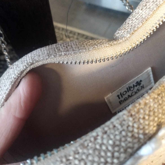 Lace Purse - Picture 3 of 6